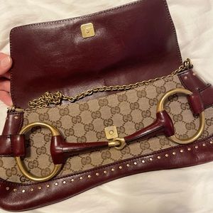Authentic Beige/Burgundy GG Canvas Horsebit Chain Large Clutch Bag
